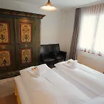 Miravalle 3 *