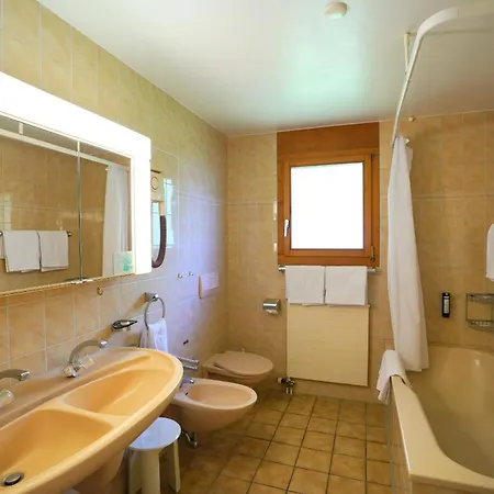 Miravalle 3 アパート