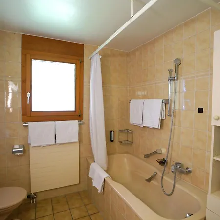 アパート Miravalle 3